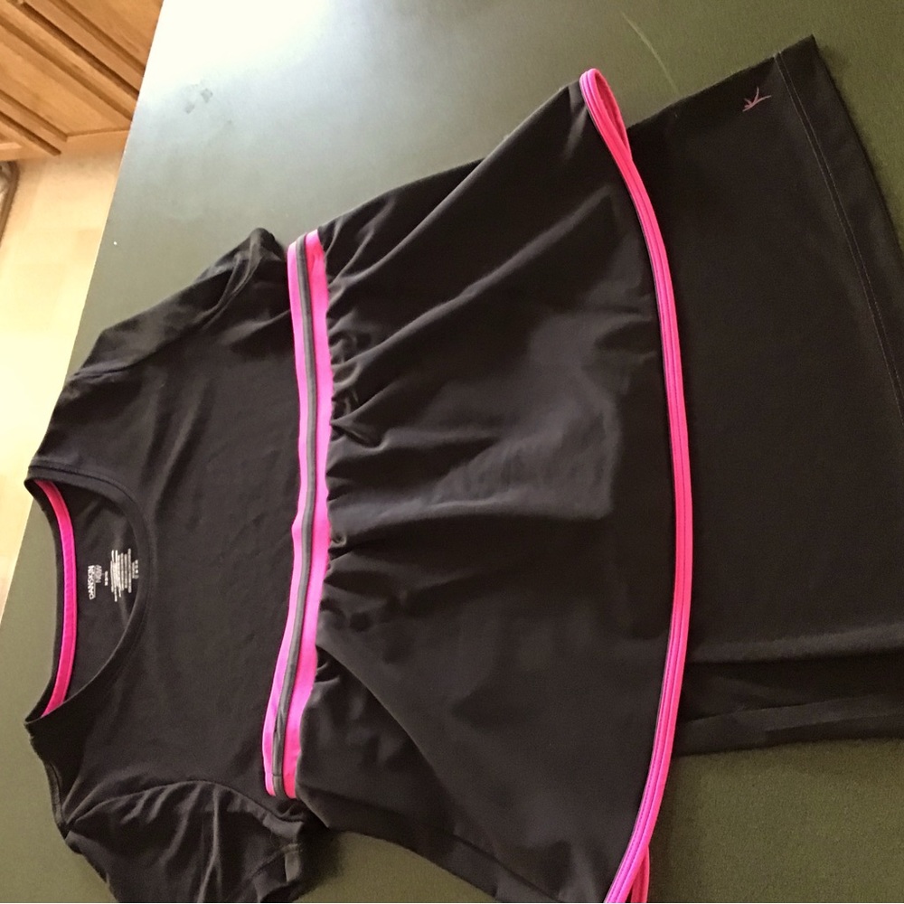 2 piece Danskin outfit.
